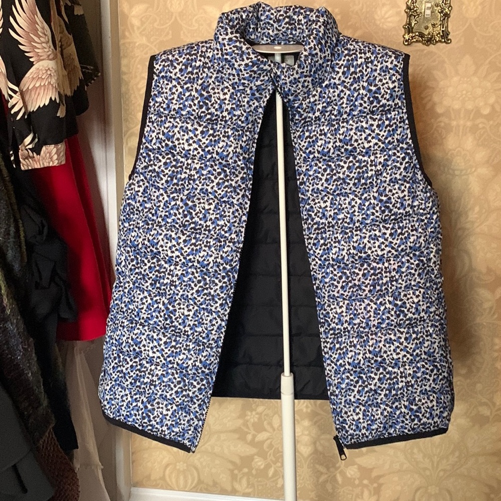 J crew micro animal print puffer vest. NWOT. Never worn